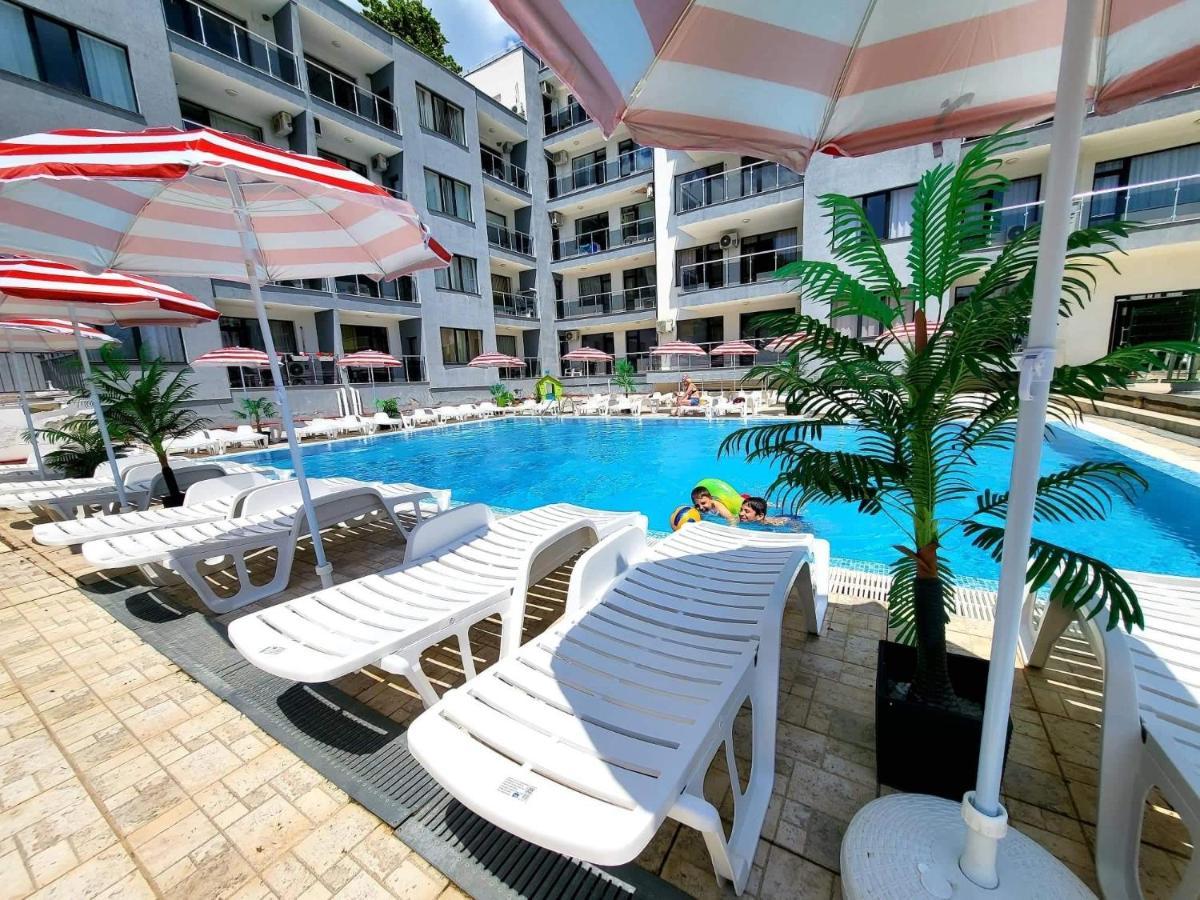 Dilov Apartments In Yalta Golden Sands Luaran gambar